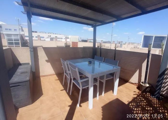 Casa Santiago De La Ribera